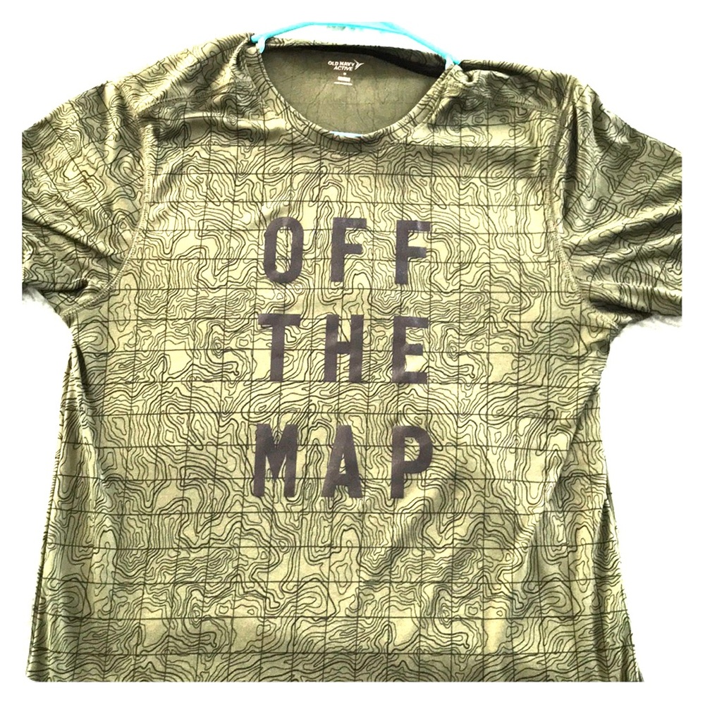Men’s old navy workout shirt